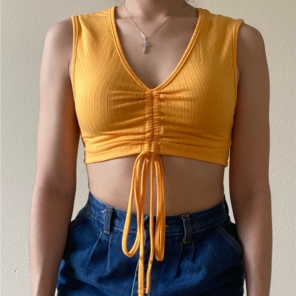 SHEIN adjustable scrunch top - Picture 2 of 5